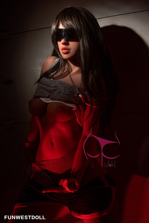 Boneca sexual Adele (FunWest Doll 165cm c-cup #023 TPE)