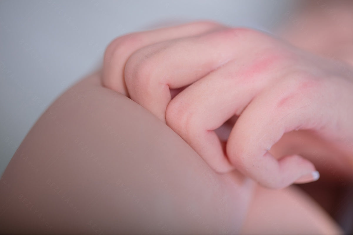 cirtenthera muñeca sexual (Bezlya Doll 160 cm copa C 2.1 silicona)