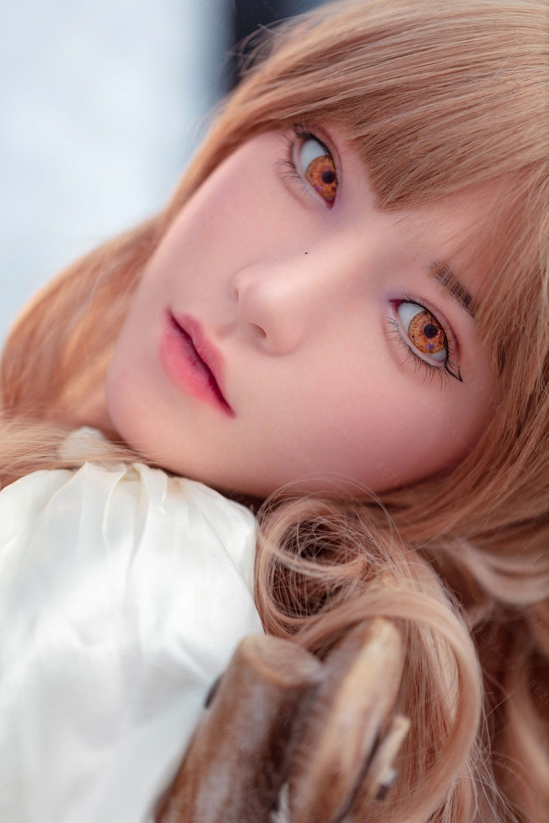 Iris muñeca sexual (Bezlya Doll 160 cm copa C 2.1 silicona)