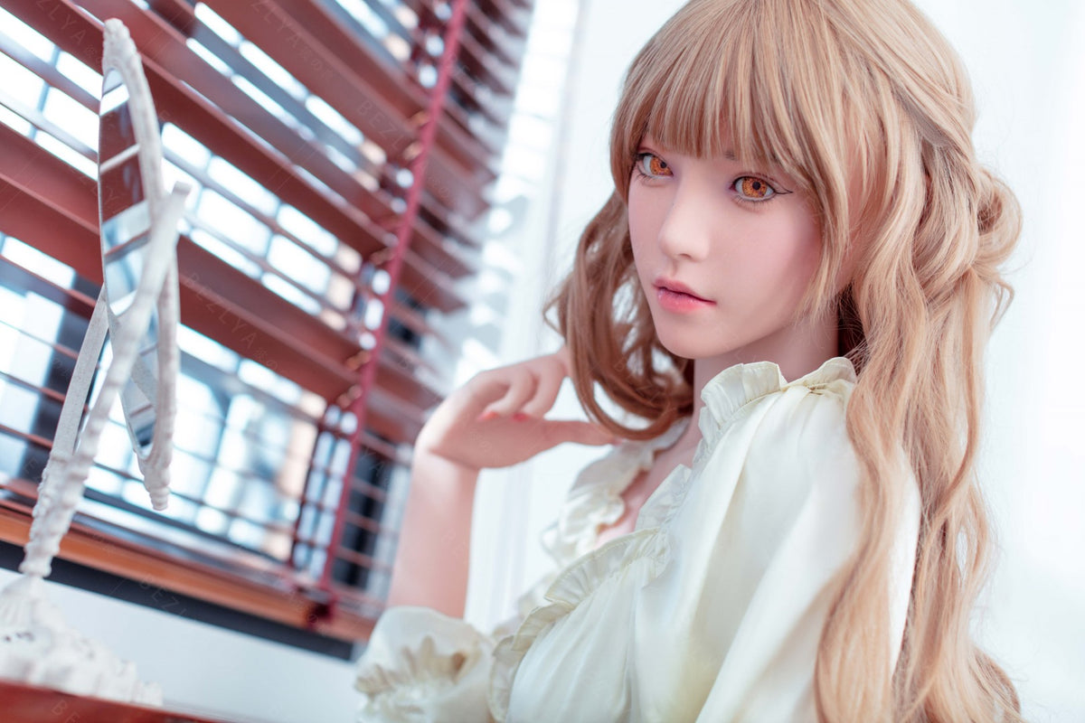 Iris muñeca sexual (Bezlya Doll 160 cm copa C 2.1 silicona)