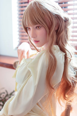 Iris Boneca sexual (Bezlya Doll 160cm c-cup 2.1 silicone)