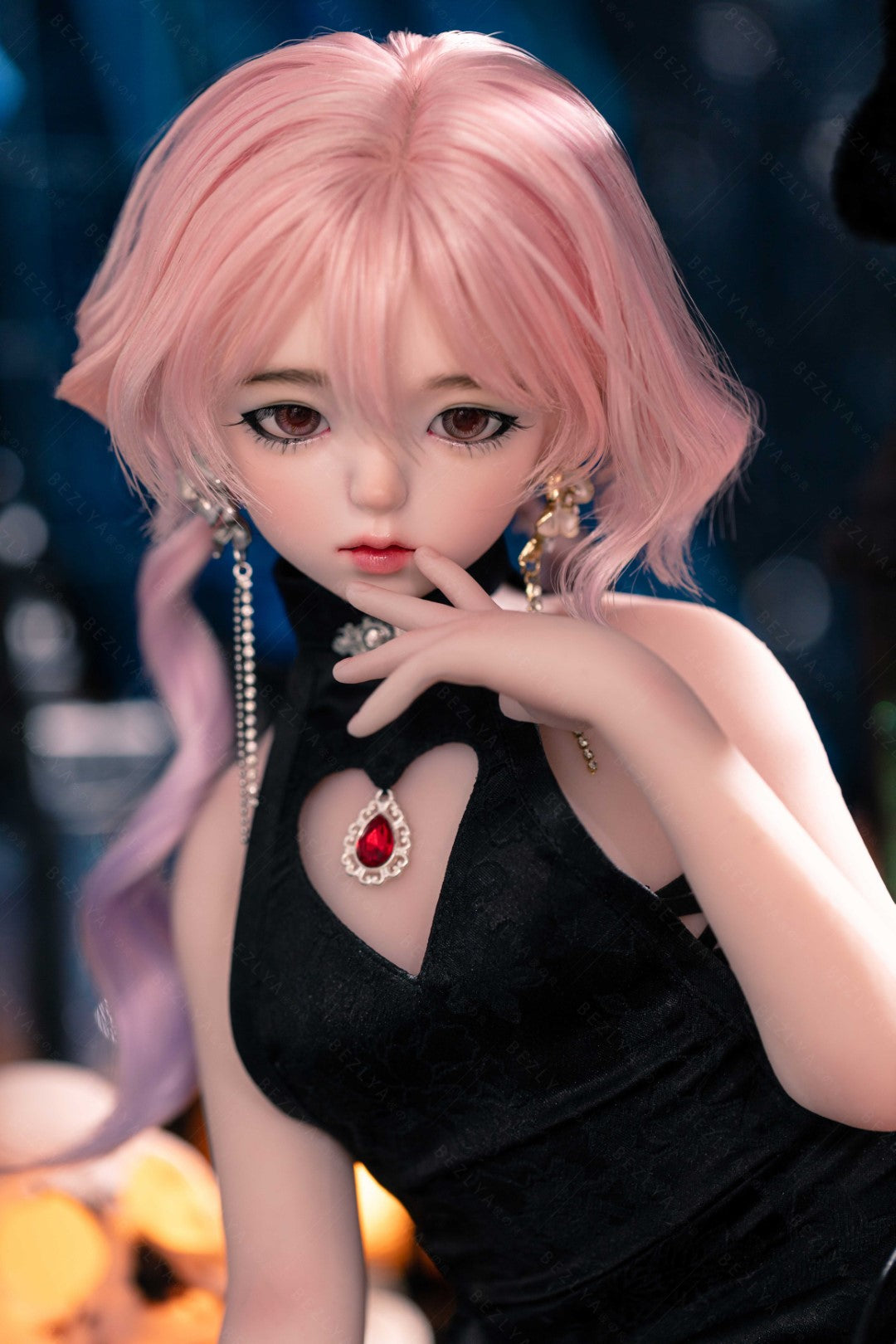 Boneca Sexual Berry (Bezlya Doll 65cm Um copo 2.2 Silicone)