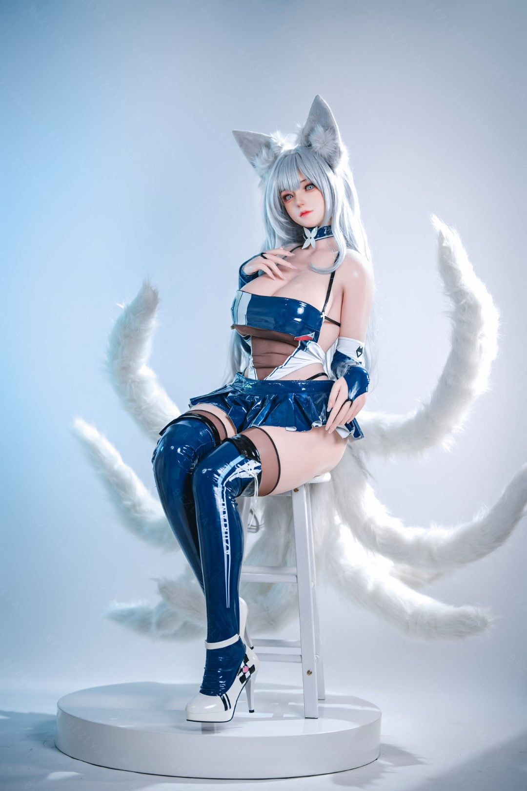 Boneca Sexual Campânula (Bezlya Doll Copo E de 155cm 2.2CF Silicone)