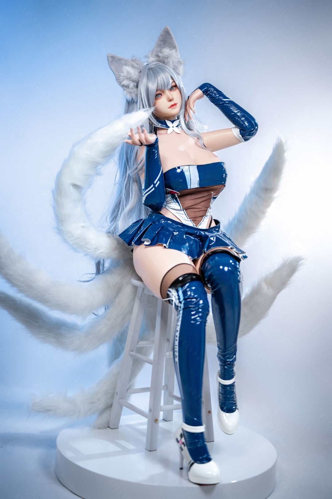 Boneca Sexual Campânula (Bezlya Doll Copo E de 155cm 2.2CF Silicone)