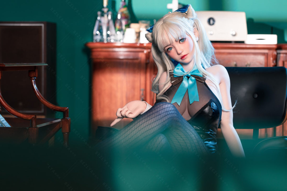 Boneca Sexual Oleandro (Bezlya Doll Copo E de 155cm 2.2CF Silicone)