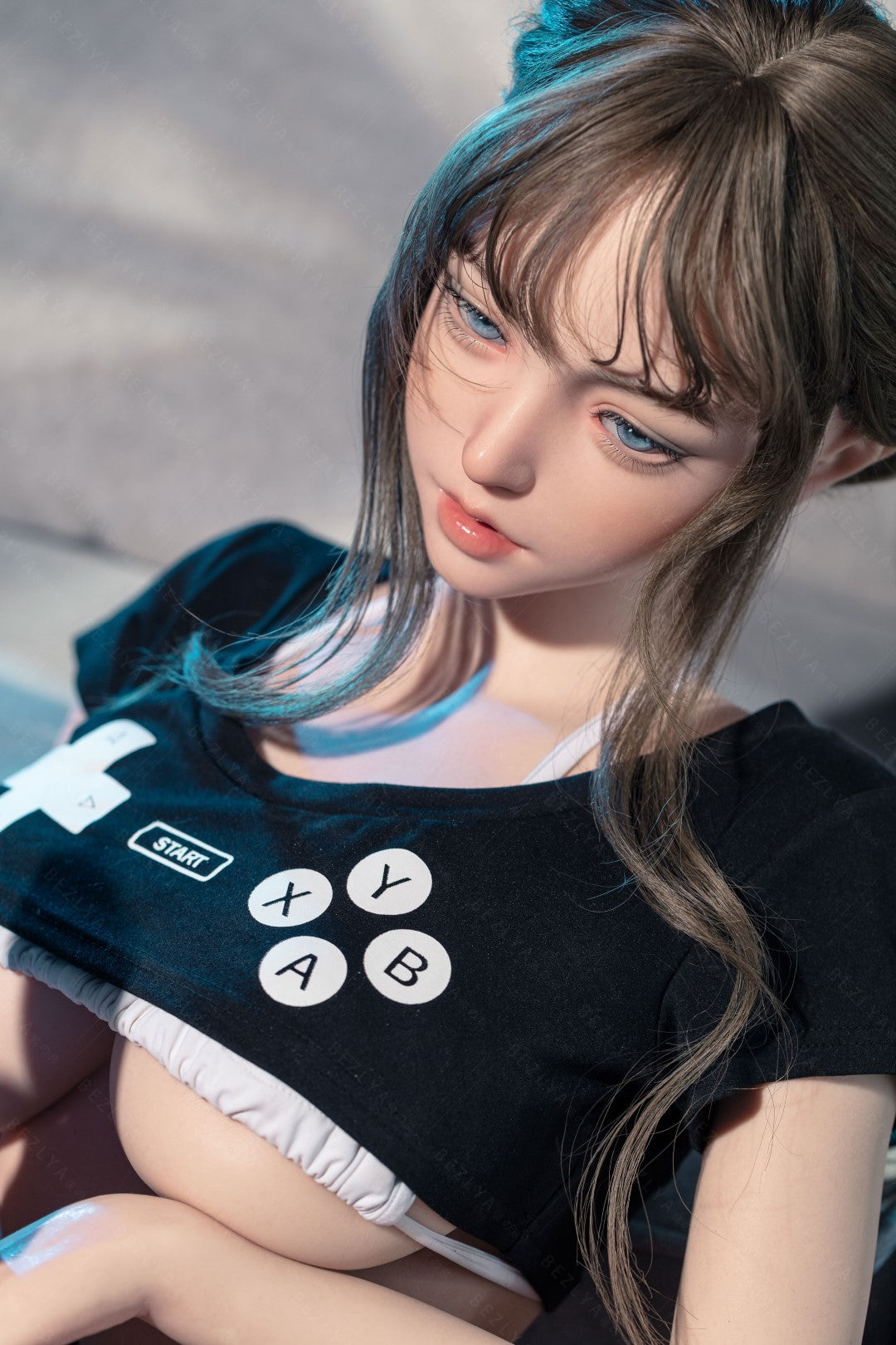 Boneca Sexual Campânula (Bezlya Doll Copo E de 155cm 2.2CF Silicone)