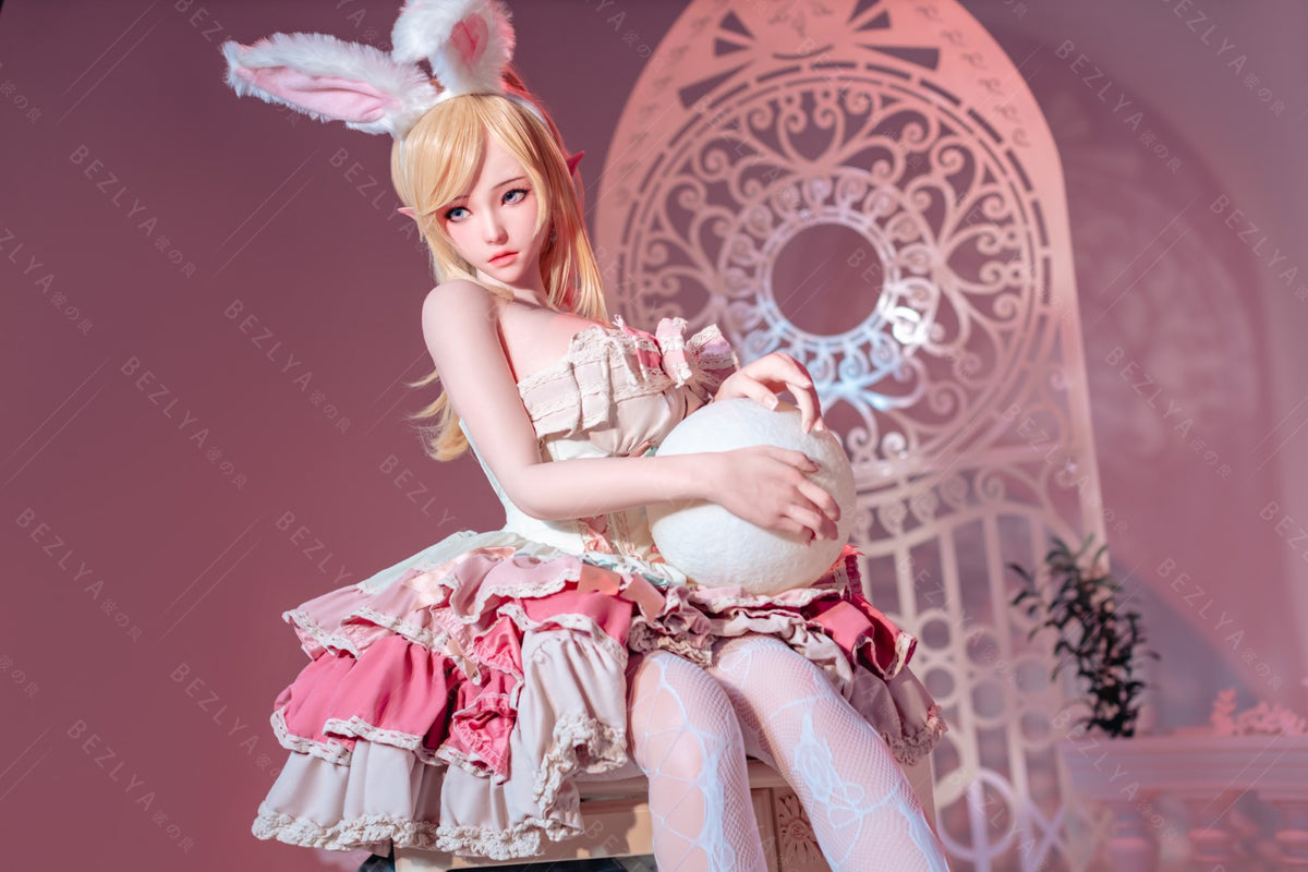 Boneca sexual Calla (Bezlya Doll Copo E de 155cm 2.2CF Silicone)