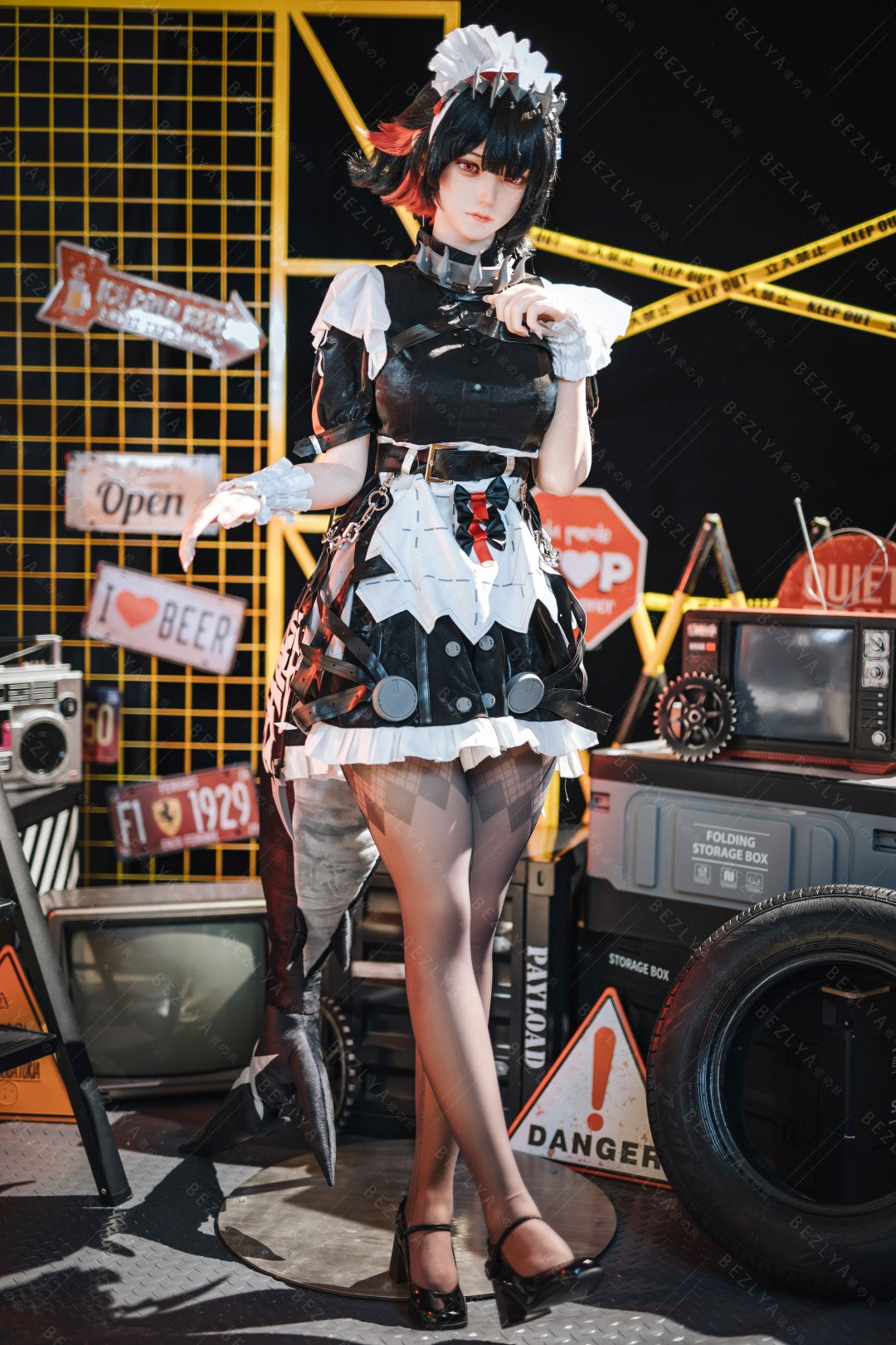 Boneca Sexual Campânula (Bezlya Doll Copo E de 155cm 2.2CF Silicone)