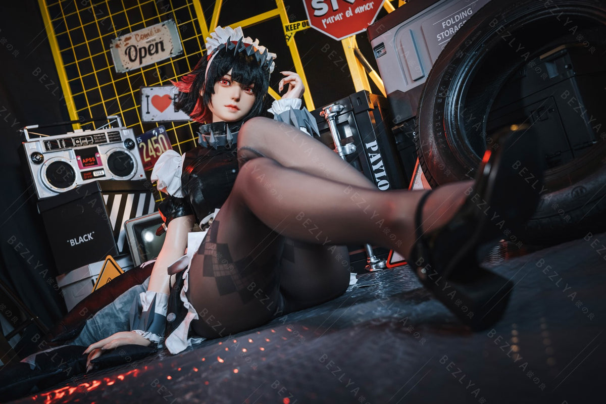 Boneca Sexual Campânula (Bezlya Doll Copo E de 155cm 2.2CF Silicone)