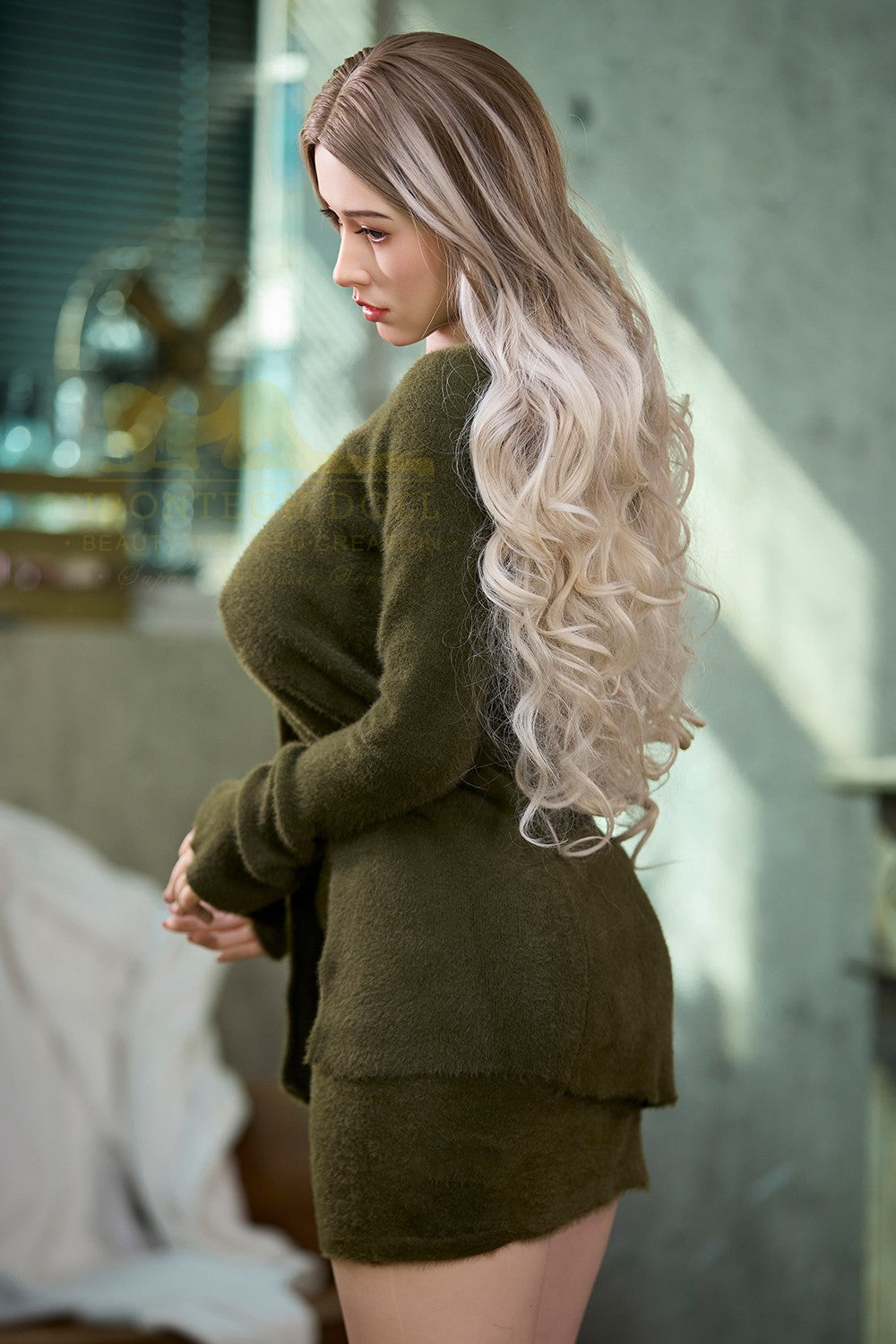 betty muñeca sexual (Irontech Doll 159cm G-Kupa S7 Silicona)