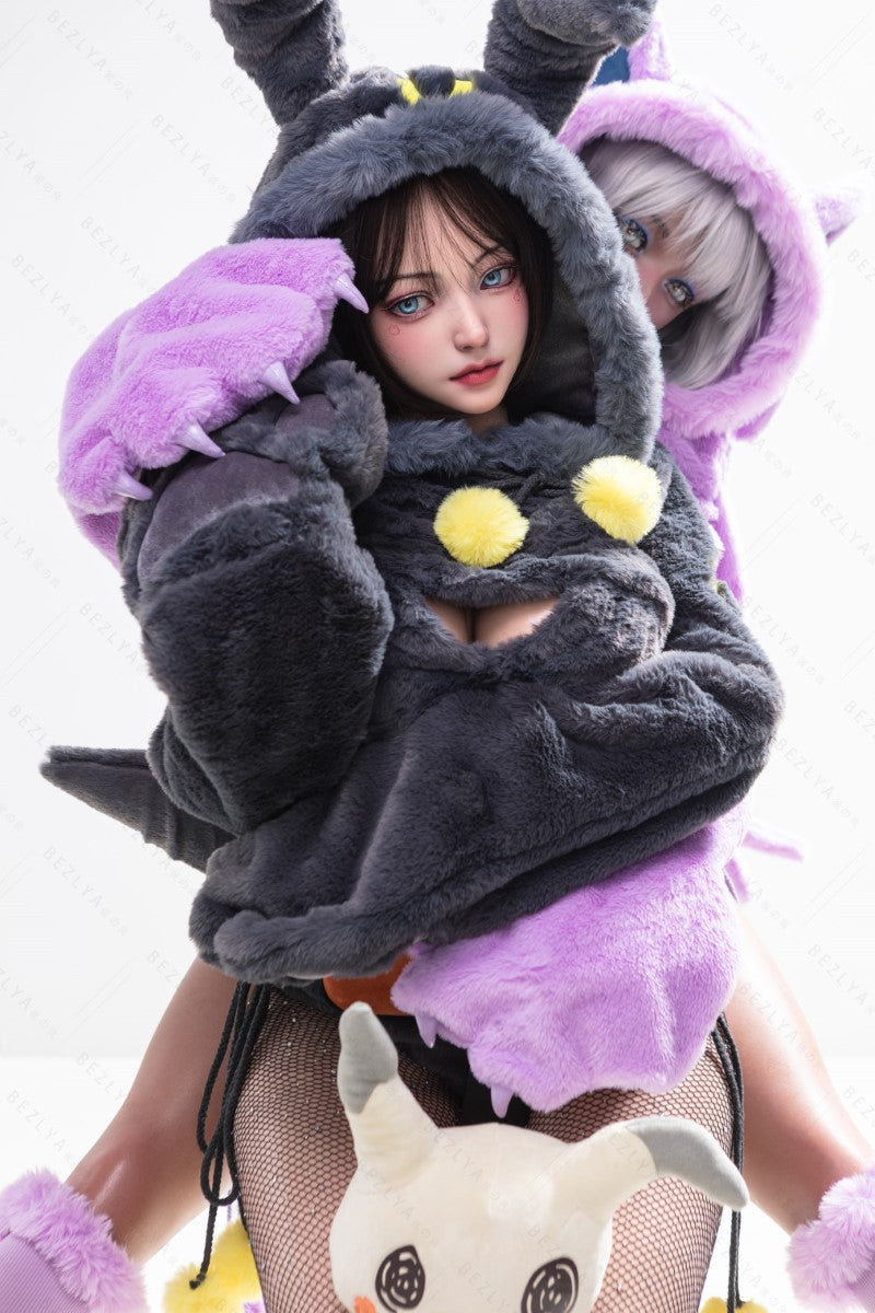 Boneca Sexual Campânula (Bezlya Doll Copo E de 155cm 2.2CF Silicone)