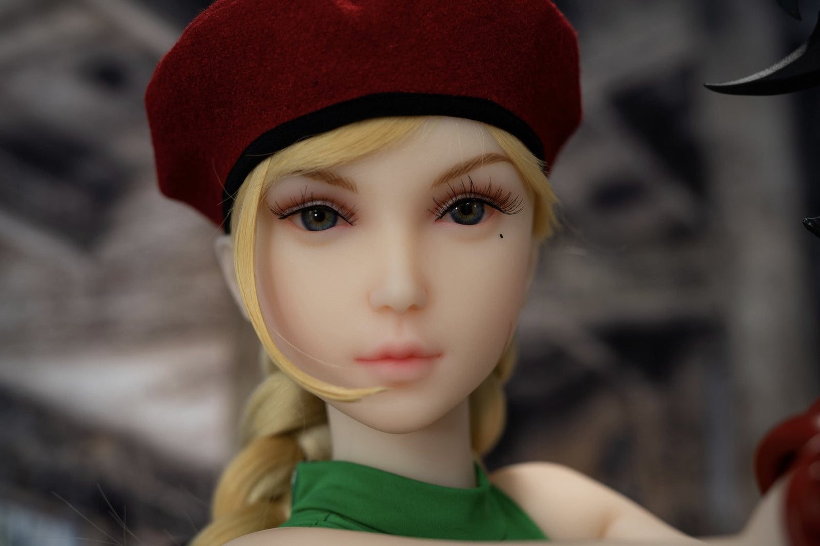 Kamy + traje (Doll Forever Copa F TPE de 95 cm) EXPRESS