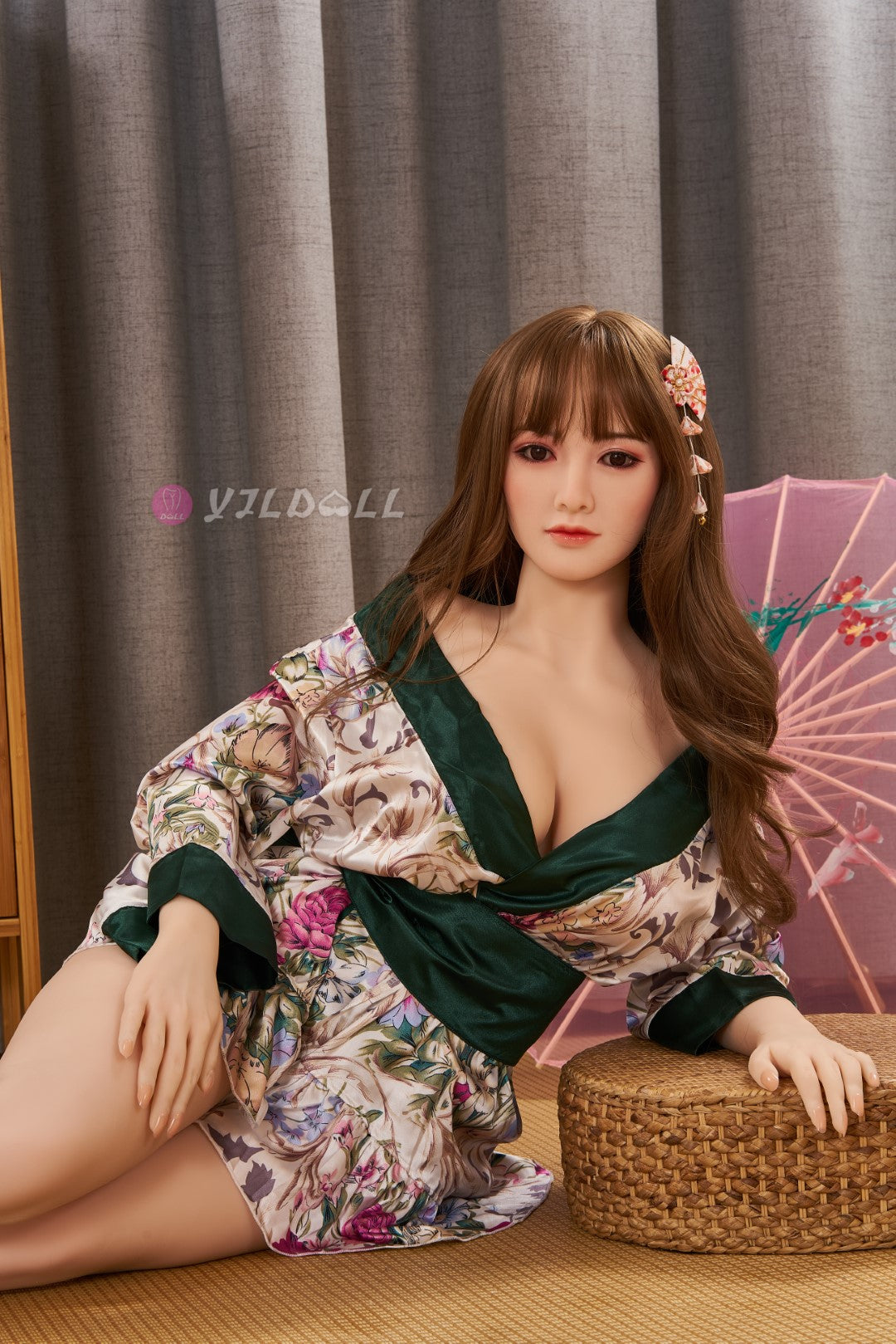 Boneca sexual Hee-Young (YJL Doll Copa F de 163 cm #882 TPE + Silicone)