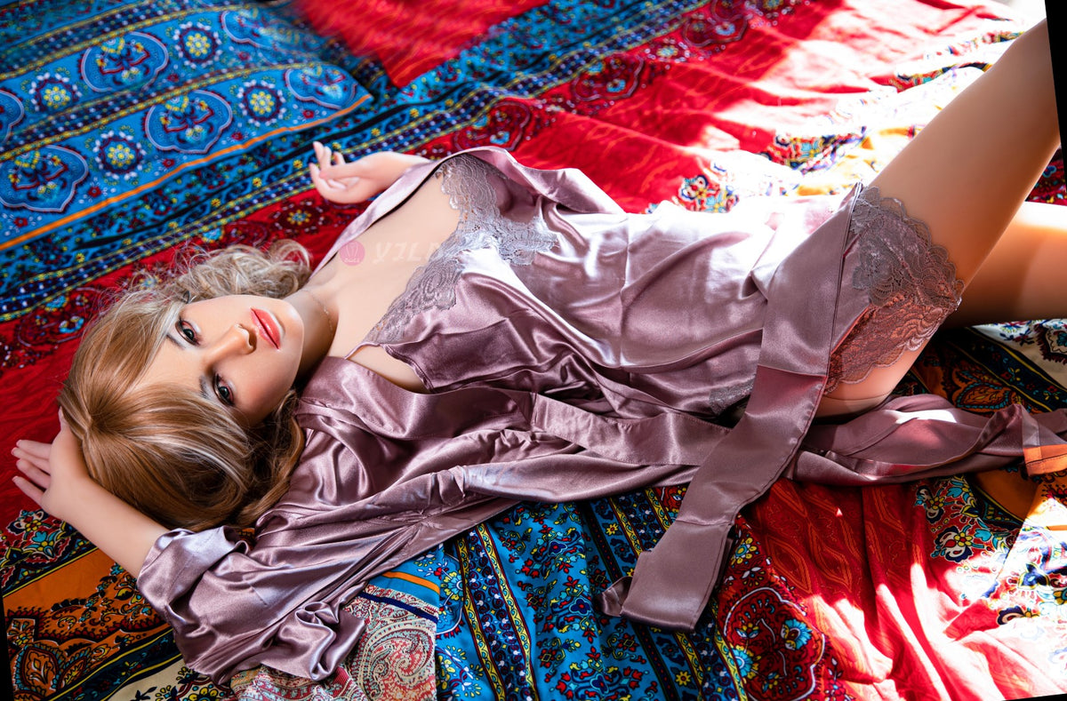 Boneca sexual Natalie (YJL Doll Copo B de 166cm #814 Silicone)