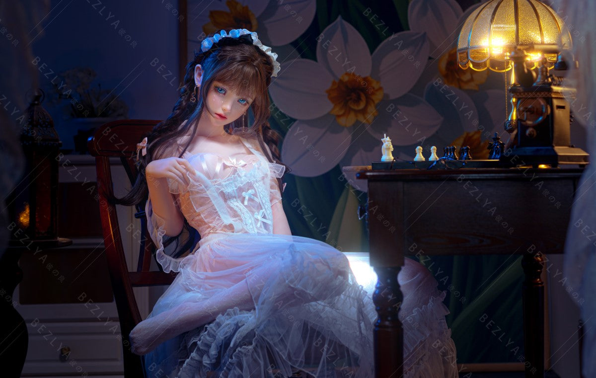 Boneca Sexual Campânula (Bezlya Doll Copo D de 149cm 2.0 TPE+Silicone)