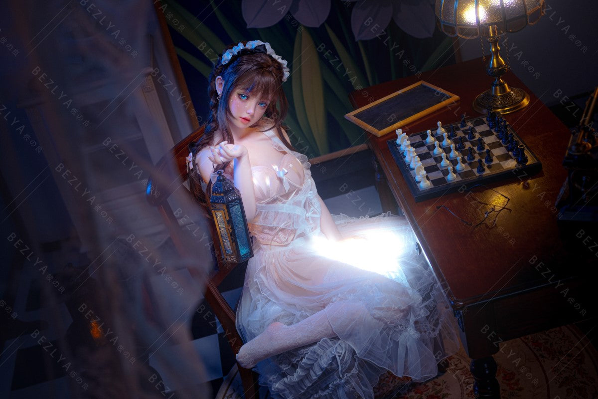 Boneca Sexual Campânula (Bezlya Doll Copo D de 149cm 2.0 TPE+Silicone)