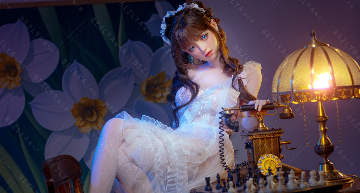 Boneca Sexual Campânula (Bezlya Doll Copo D de 149cm 2.0 TPE+Silicone)