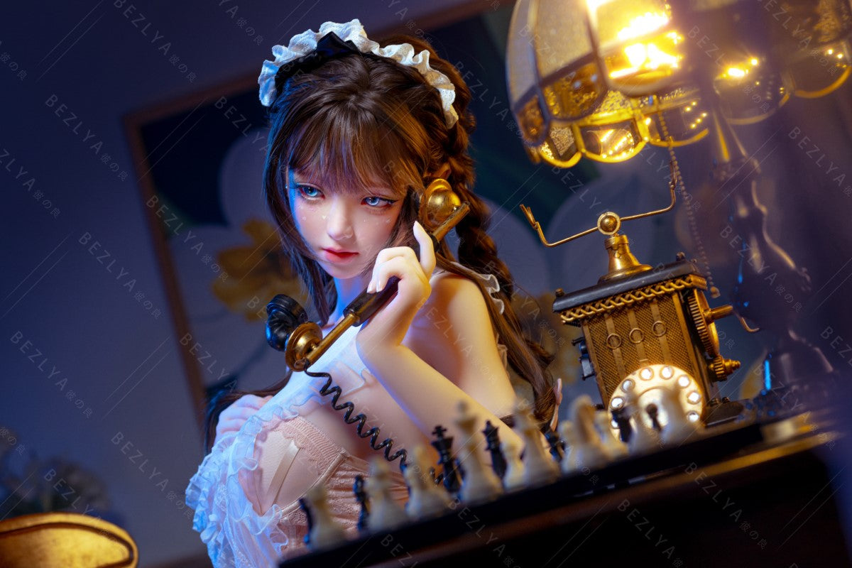 Boneca Sexual Campânula (Bezlya Doll Copo D de 149cm 2.0 TPE+Silicone)