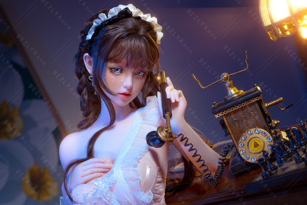 Boneca Sexual Campânula (Bezlya Doll Copo D de 149cm 2.0 TPE+Silicone)