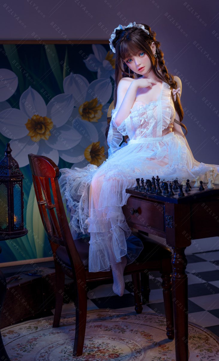 Boneca Sexual Campânula (Bezlya Doll Copo D de 149cm 2.0 TPE+Silicone)