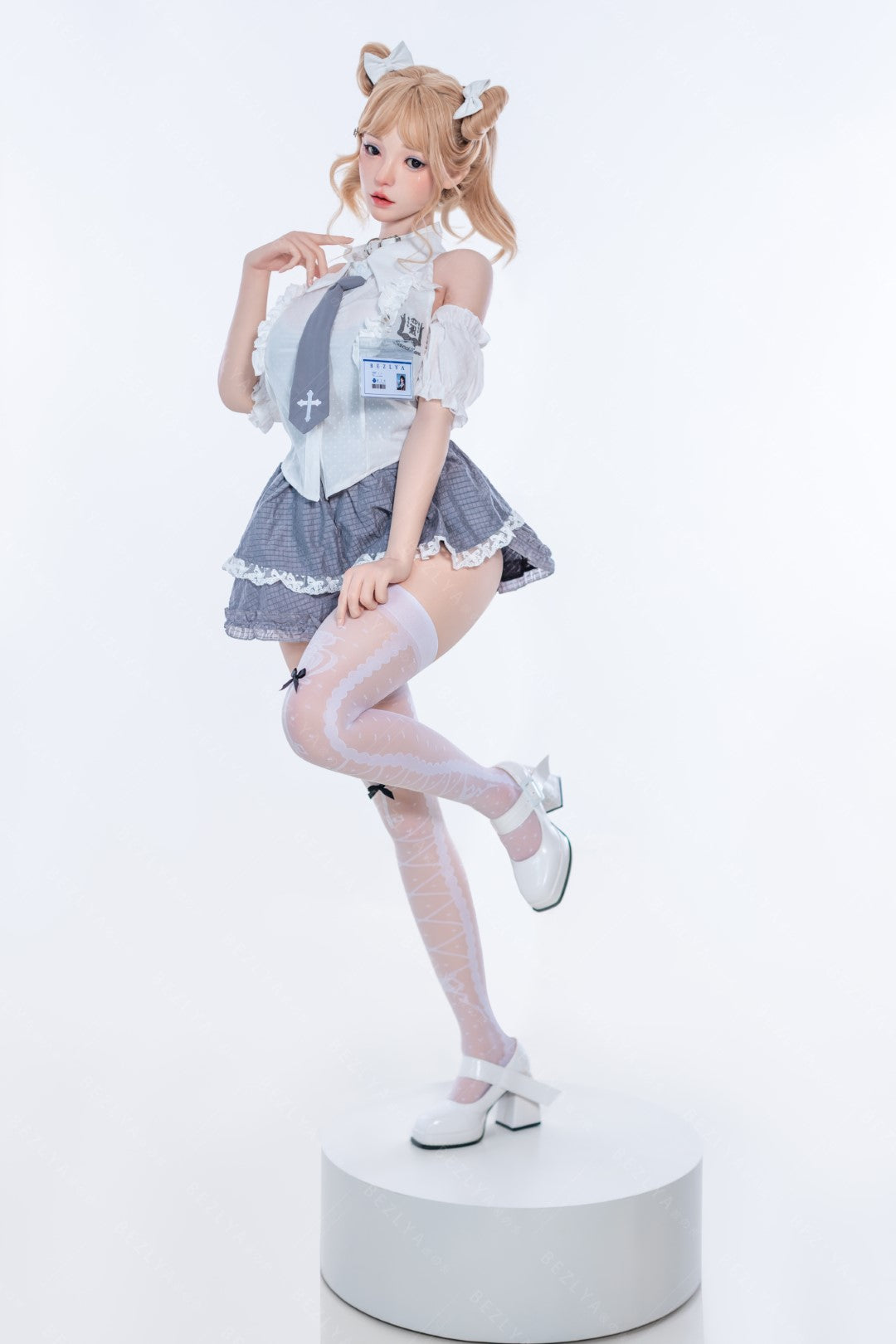 Boneca sexual de Albizia (Bezlya Doll 155cm E-Cup 2.2cf silicone)