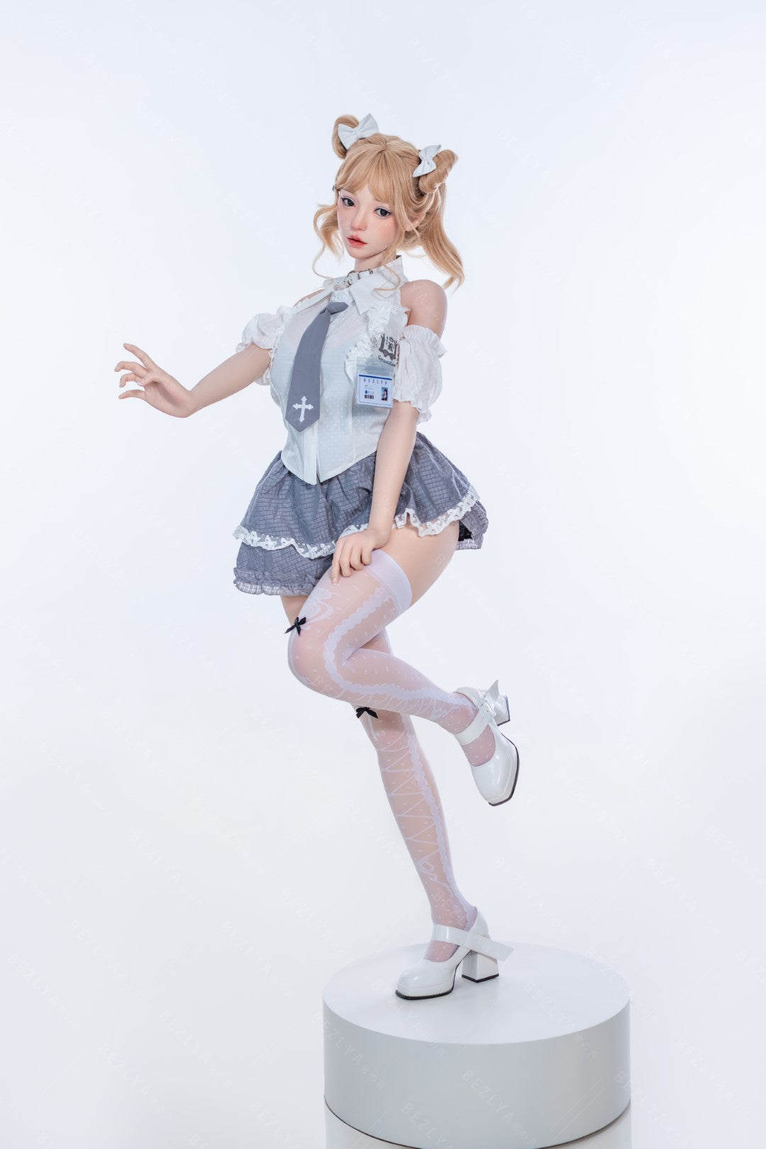 Boneca sexual de Albizia (Bezlya Doll 155cm E-Cup 2.2cf silicone)