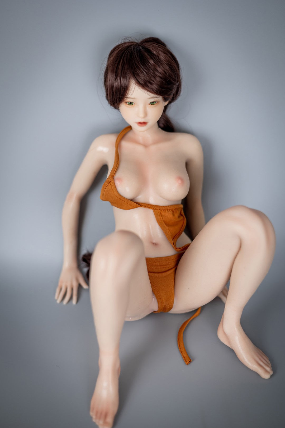 Anya (Doll Forever Silicone com copo D de 60 cm)