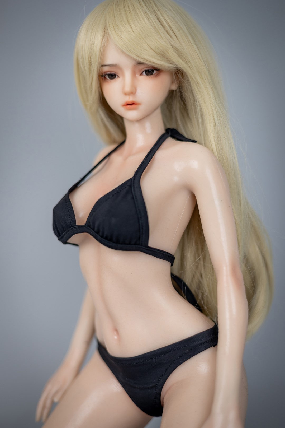 Lana (Doll Forever Silicone com copo D de 60 cm)