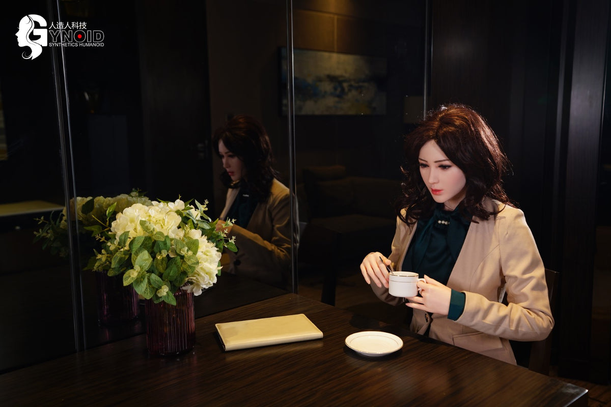 muñeca sexual Xiang Modelo 6 (Gynoid Doll Copa F de silicona de 160 cm)