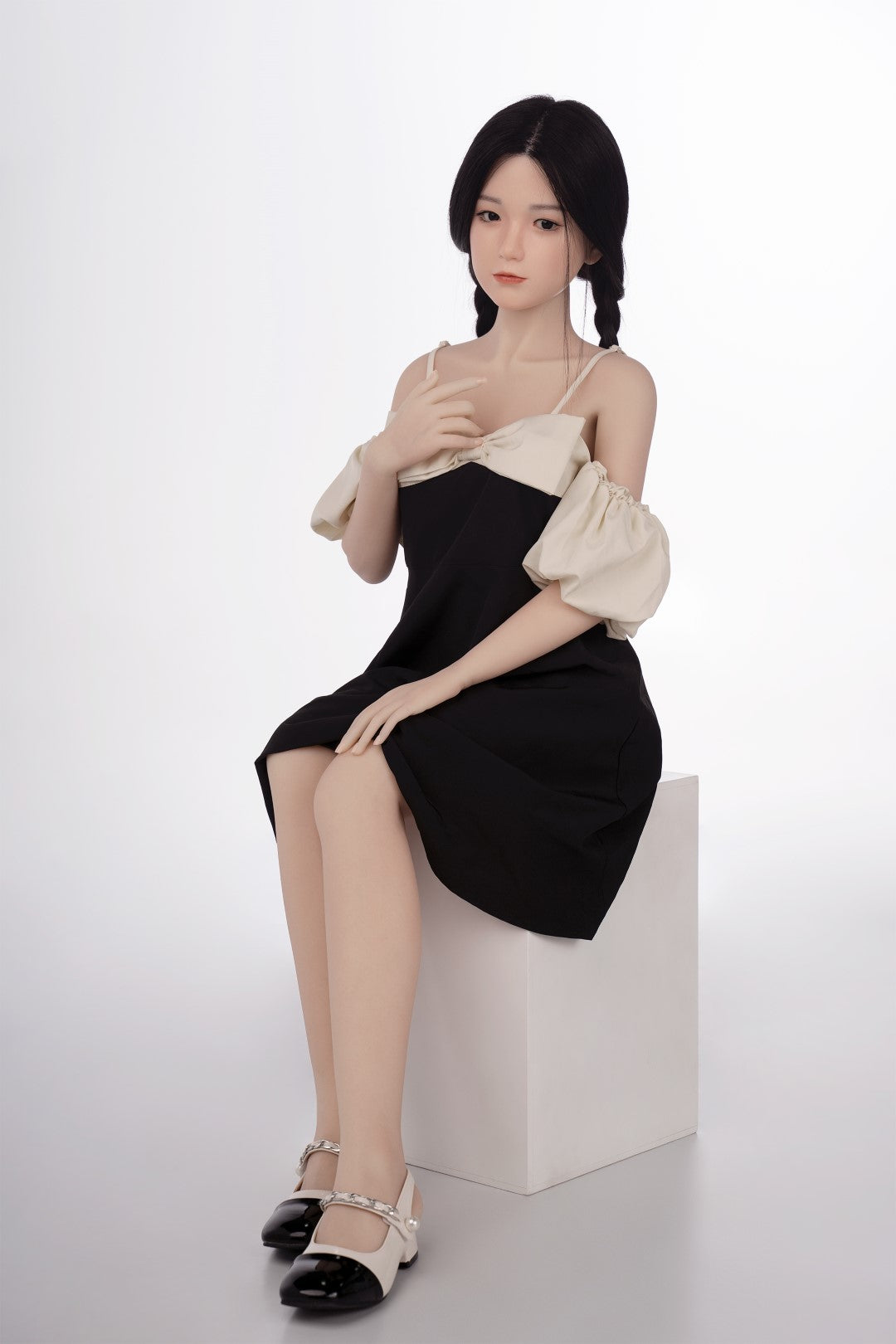 Boneca Sexual Hana (AXB Doll Copo C 140cm GD13-1 TPE+Silicone)