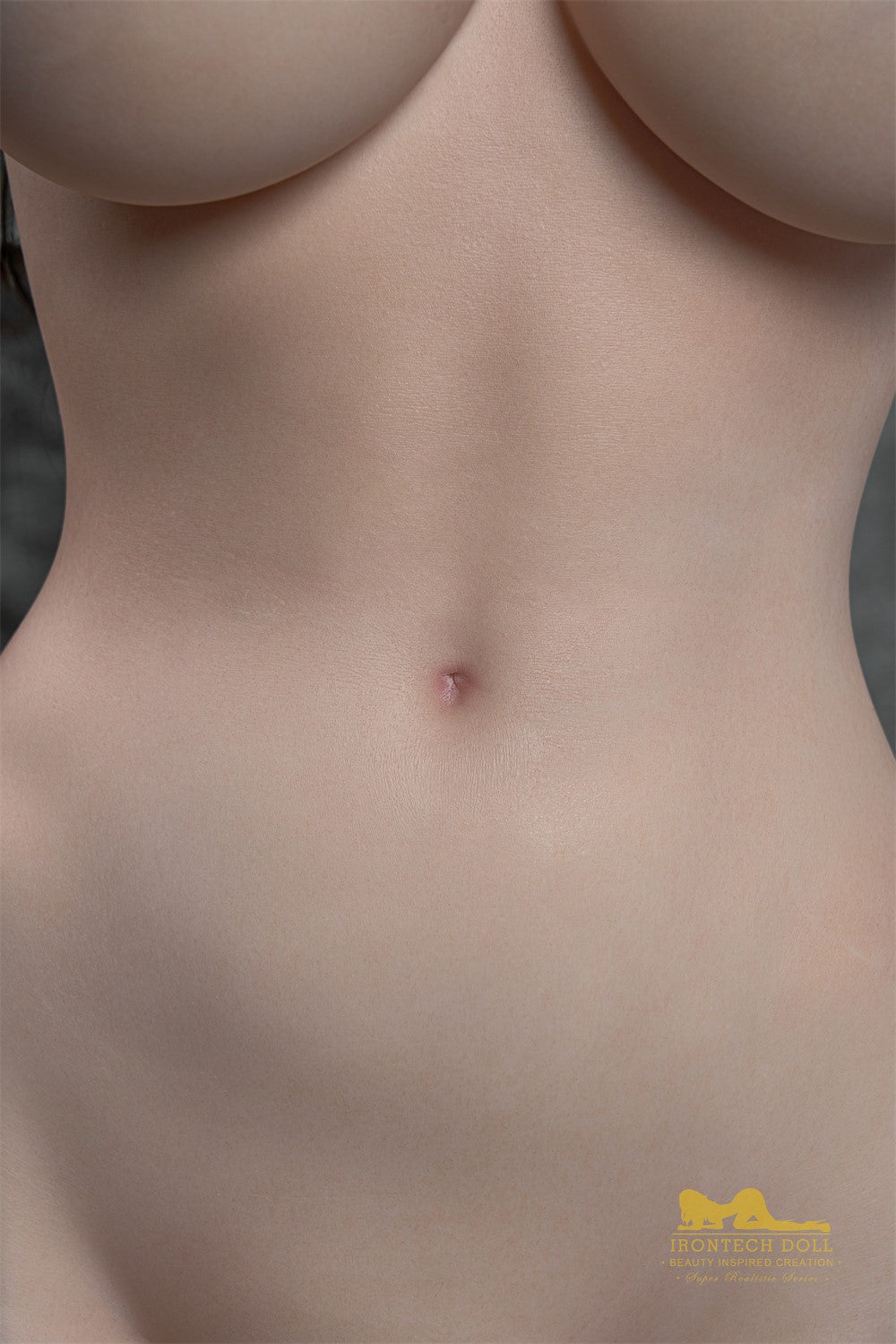 Boneca Sexual Nia (Irontech Doll Copo E 158cm T3-3 Silicone)