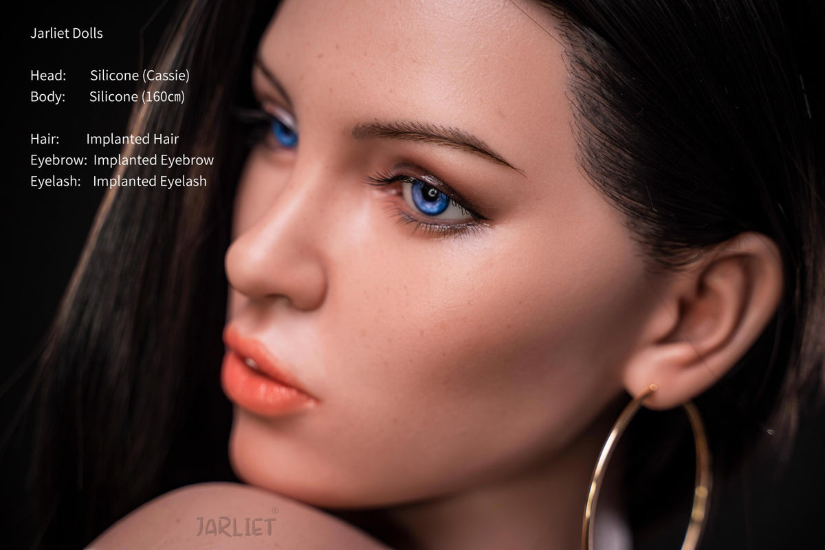 Boneca Sexual Cassie (Jarliet Silicone com copo C de 160 cm)