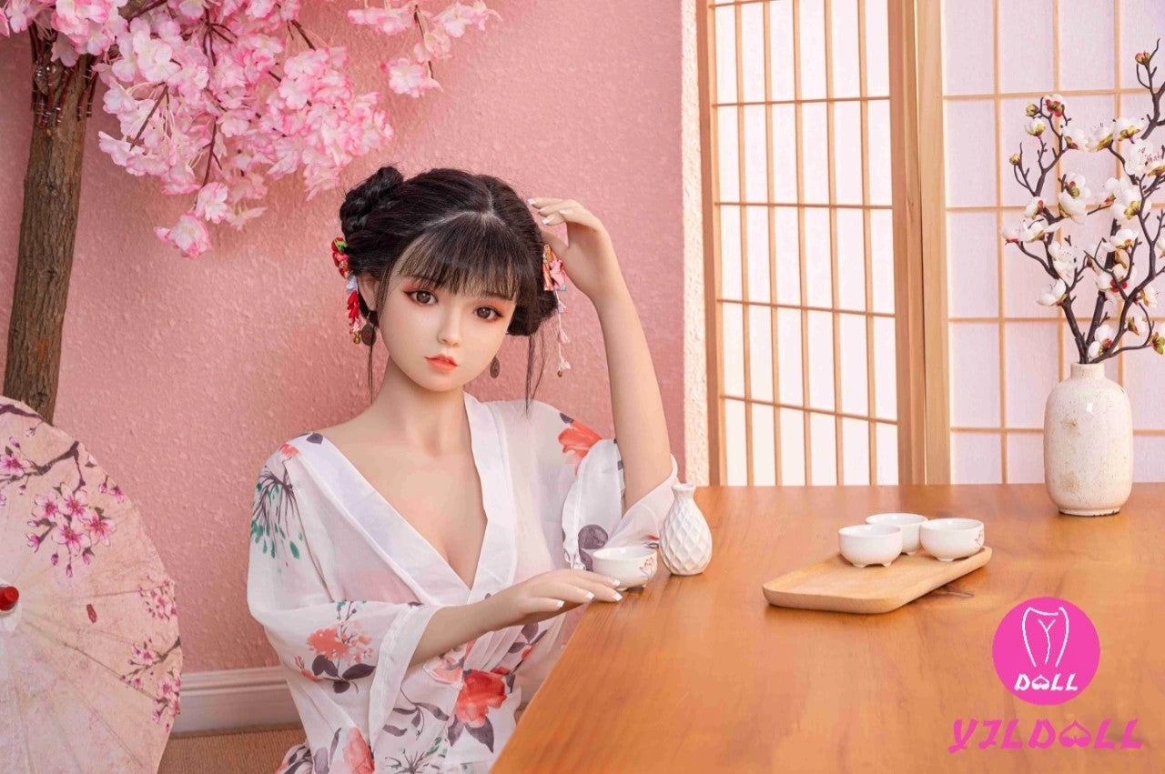 Boneca Sexual Irene (YJL Doll Copo C 148cm #210 TPE+Silicone)