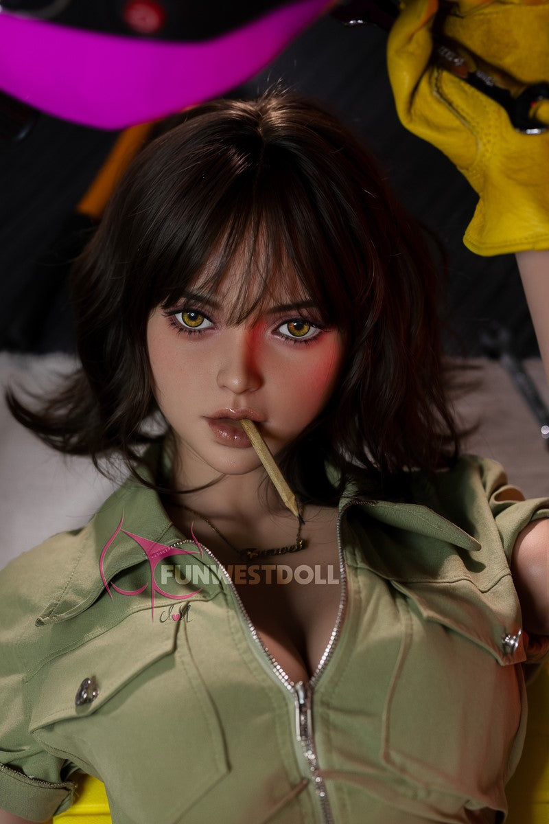 Boneca Sexual Lírio (FunWest Doll Copa F de 162 cm #036 TPE)