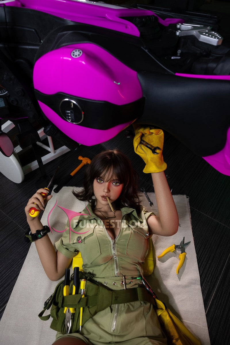 Boneca Sexual Lírio (FunWest Doll Copa F de 162 cm #036 TPE)