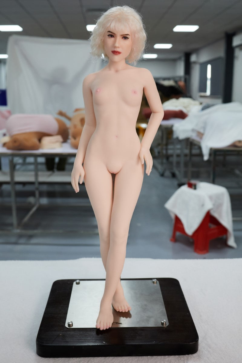 Boneca Sexual Tara (Climax Doll Mini copo 60cm S Silicone)