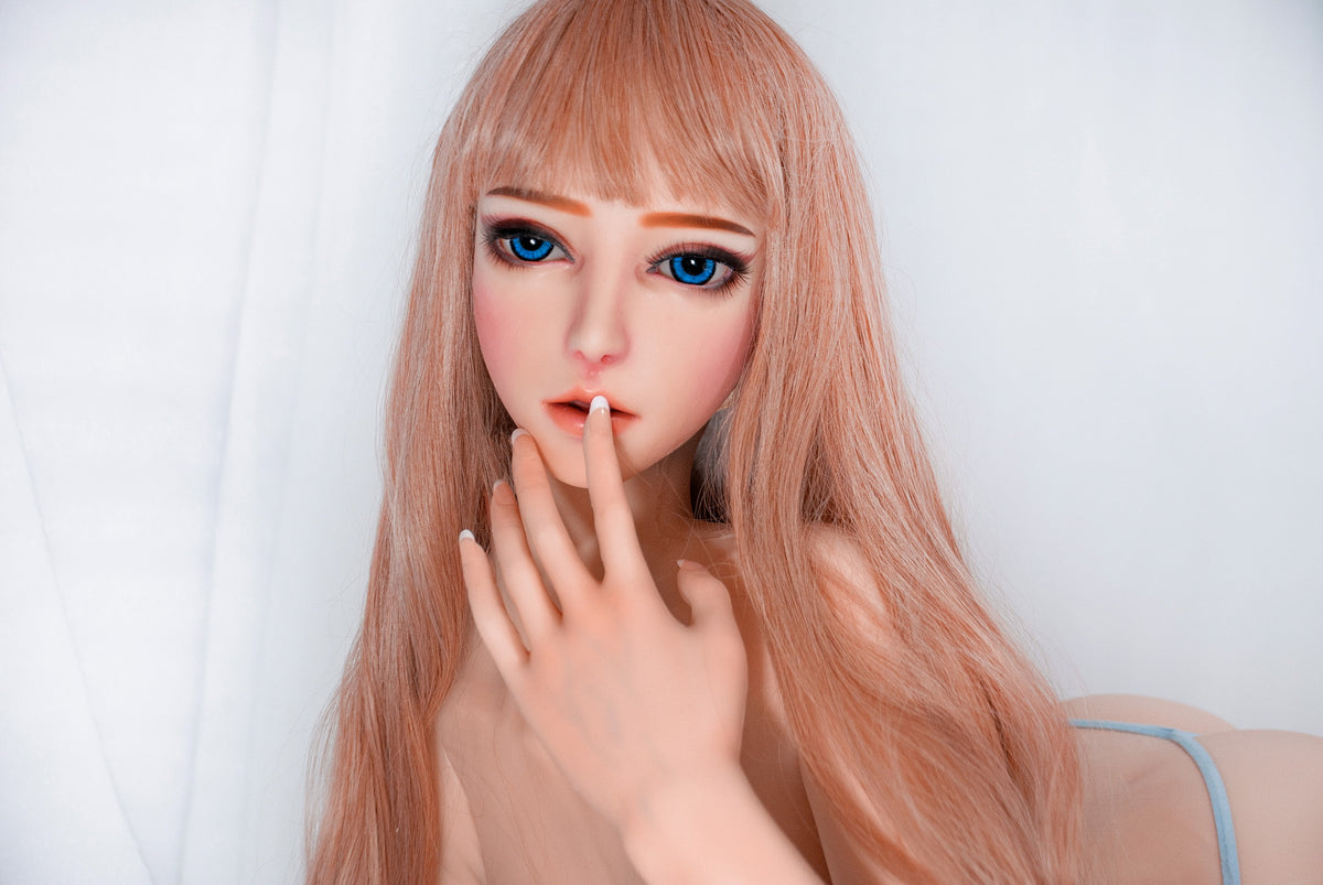 Boneca sexual Sakurai Koyuki (Elsa Babe Silicone HC026 de 165cm)