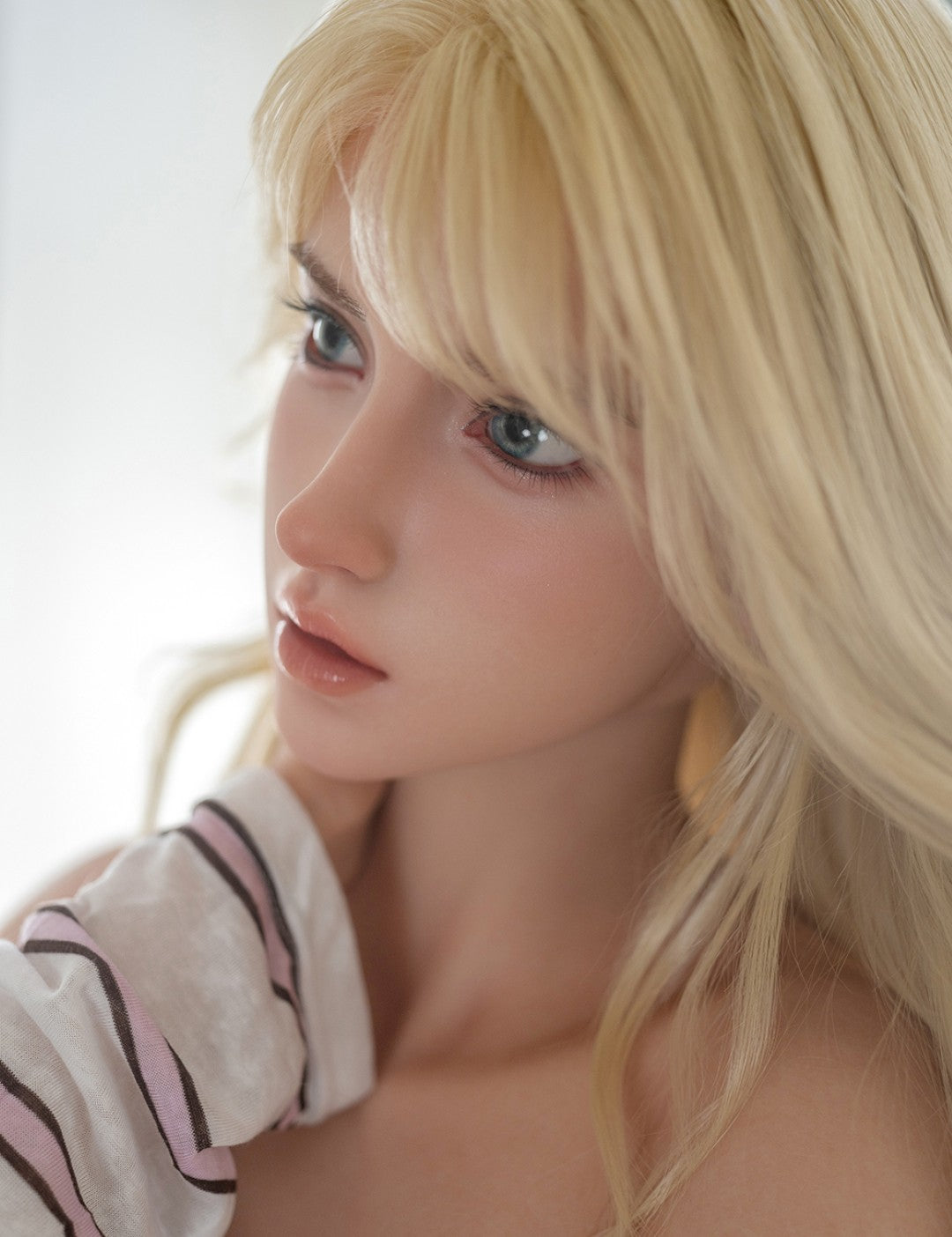 Boneca Sexual Lillian (TOP CYDOLL Copo F de 168cm TPE+Silicone)