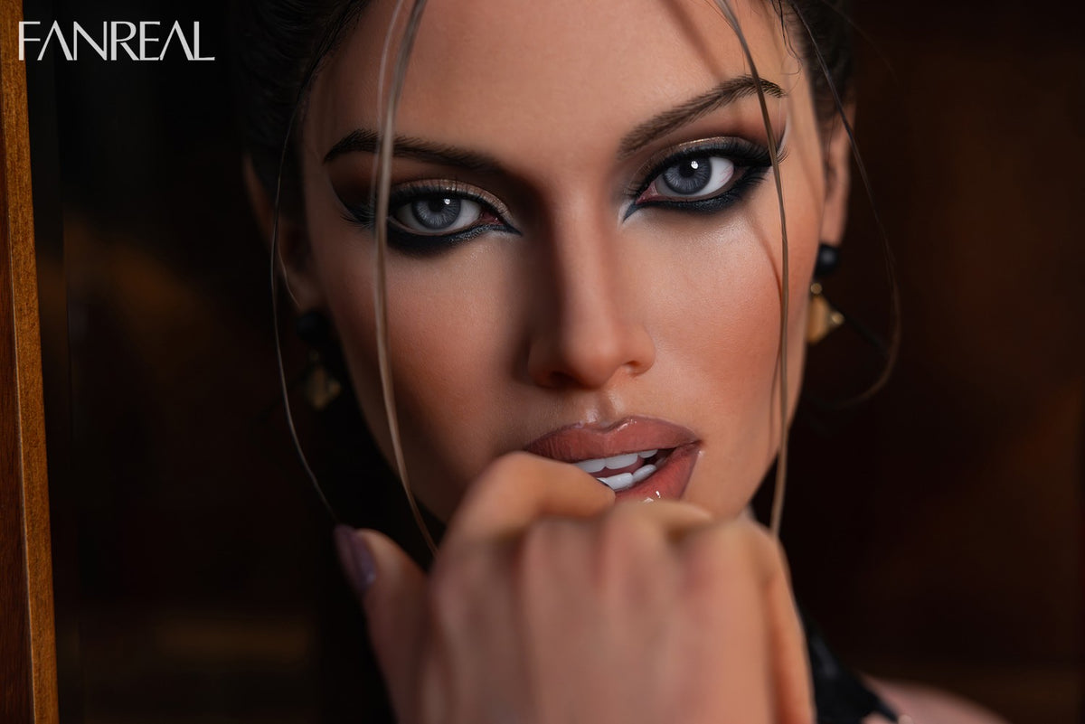 kelly muñeca sexual (FanReal Doll 168cm copa F Silicona)