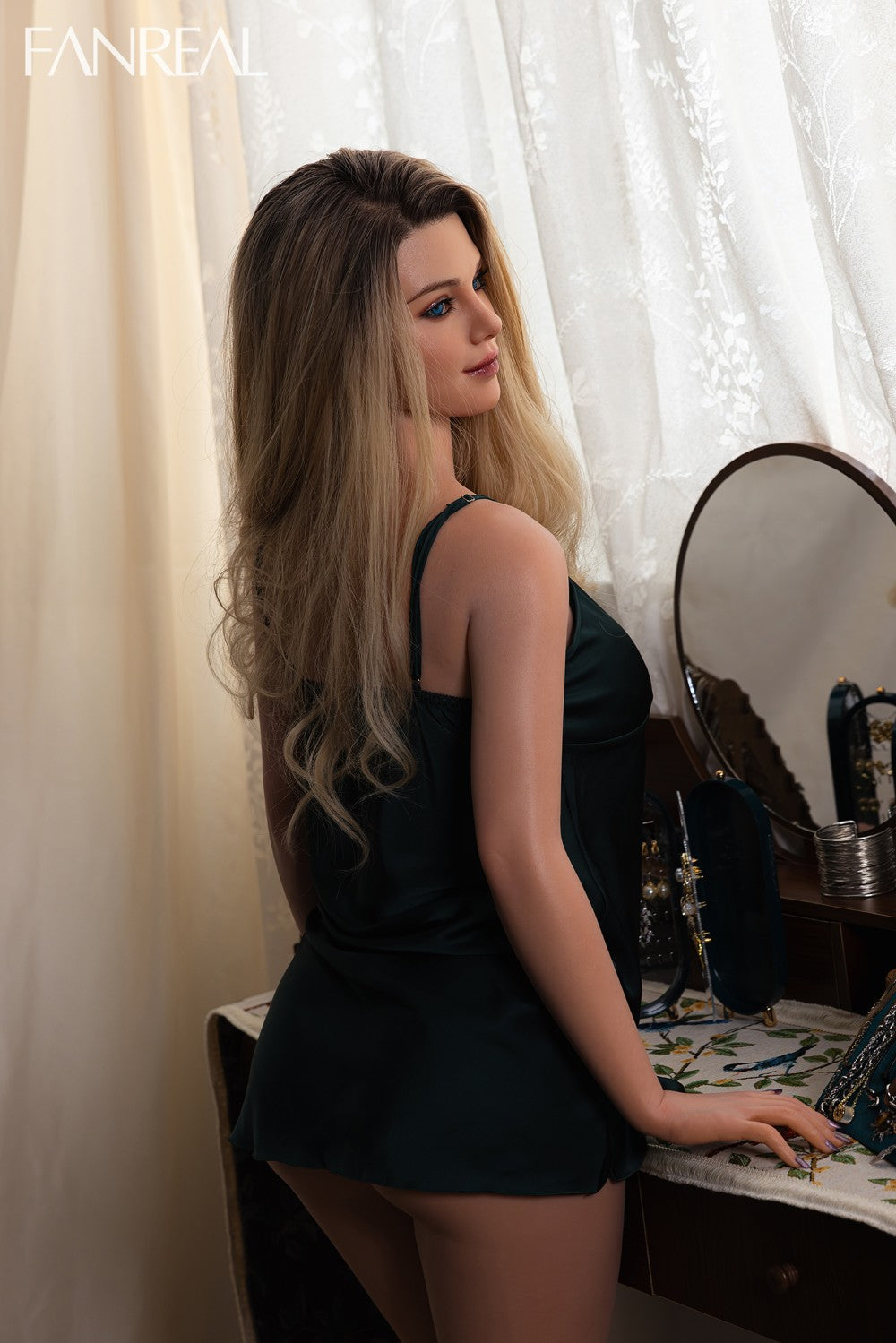 María muñeca sexual (FanReal Doll 155 cm copa F de silicona)