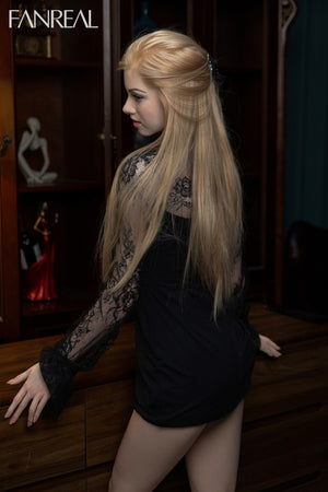 Vanessa Sex doll (FanReal Doll 168cm f-cup silicone)