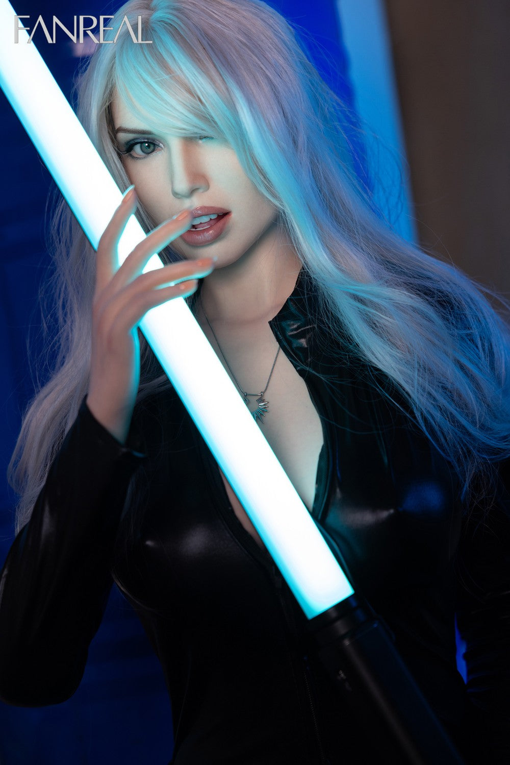 Boneca Sexual Kelly (FanReal Doll Copo 168cm F Silicone)