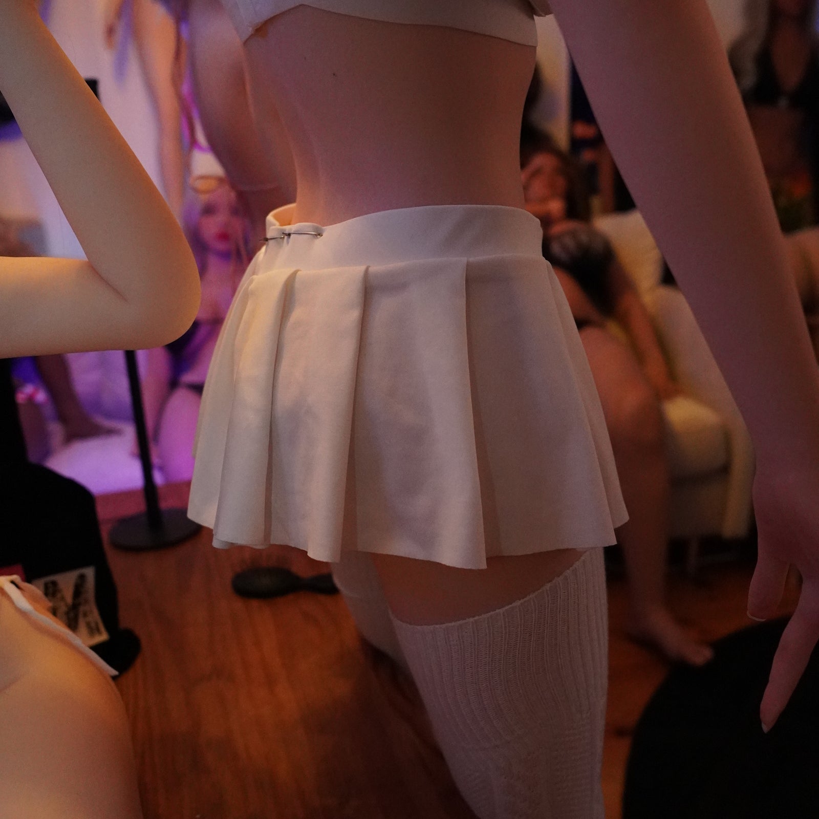 Mini Skirt (White)