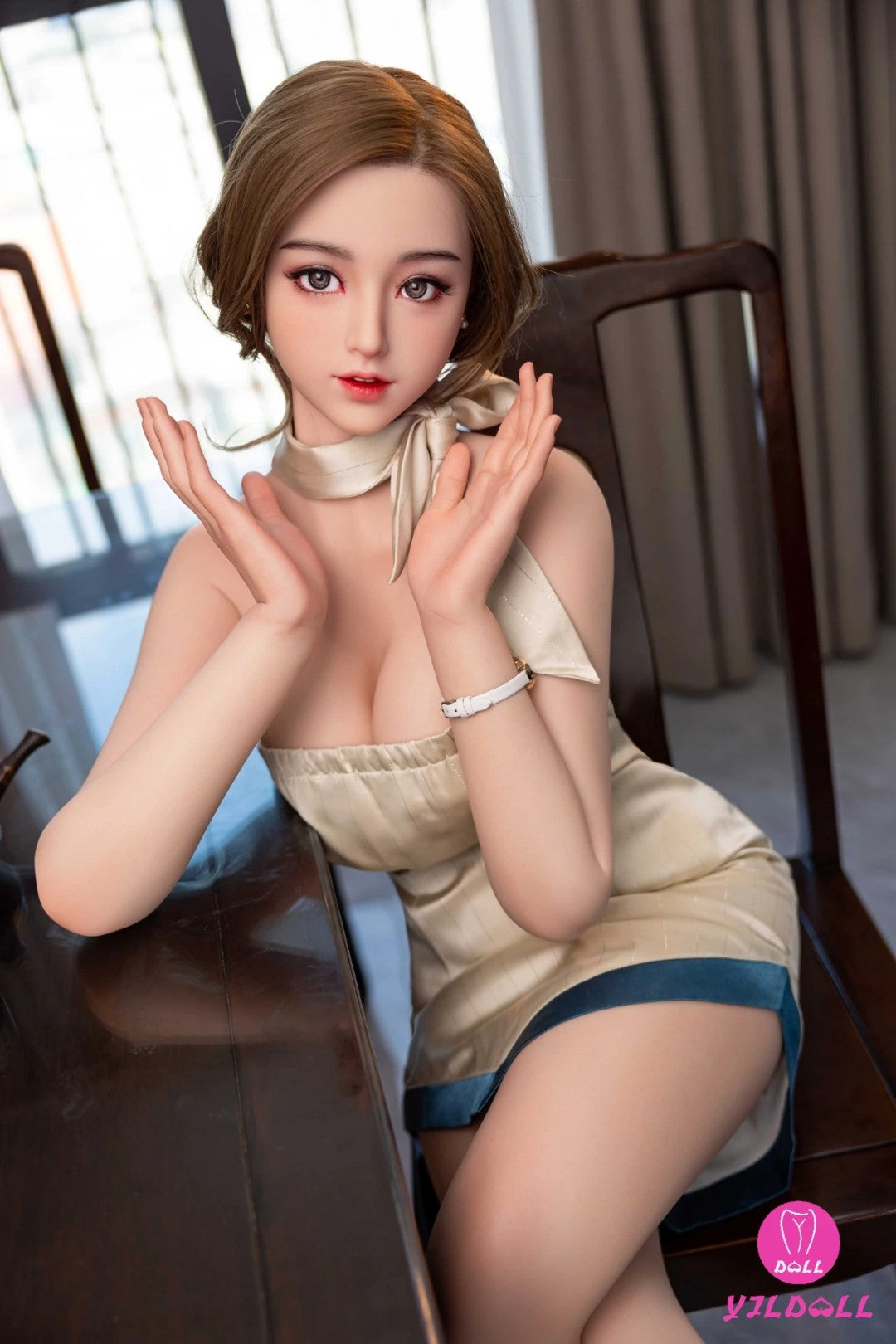 Boneca Sexual Marissa (YJL Doll Copo E de 168cm #398 TPE+Silicone)