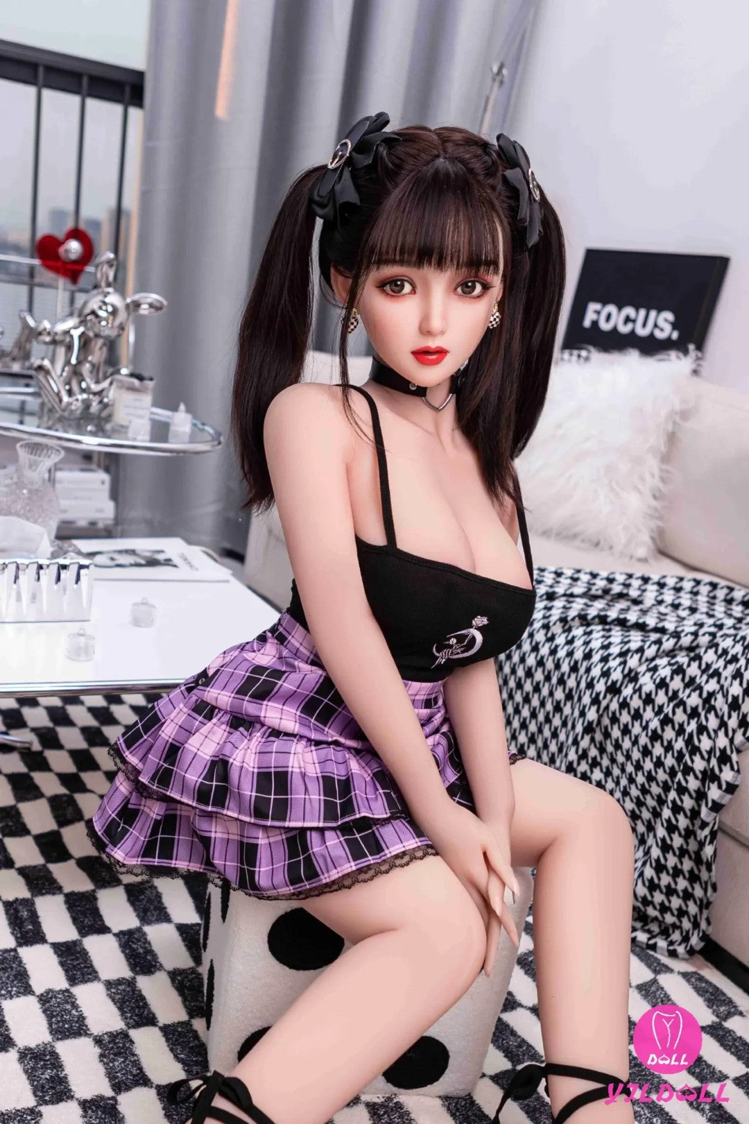 Boneca sexual Jaylah (YJL Doll Copo D de 148cm #375 TPE+Silicone)