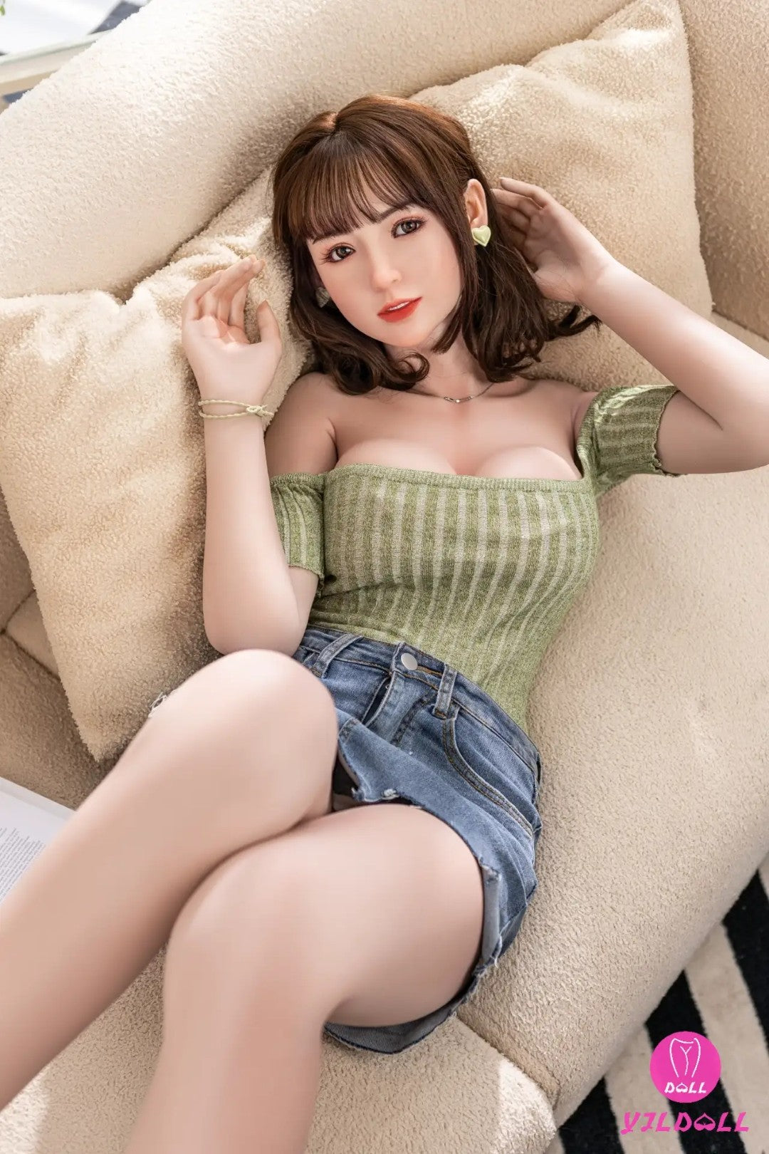 Boneca Sexual Aurora (YJL Doll Copo E de 168cm #427 TPE+Silicone)