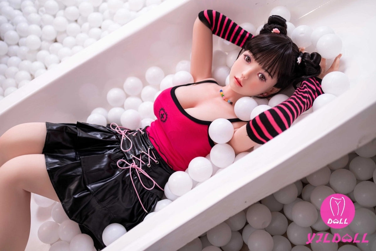 Boneca sexual Aileen (YJL Doll Copo D de 148cm #386 TPE+Silicone)