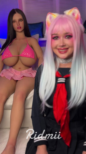 Boneca sexual de Freya (Ridmii Doll 155 cm de silicone g-cup)