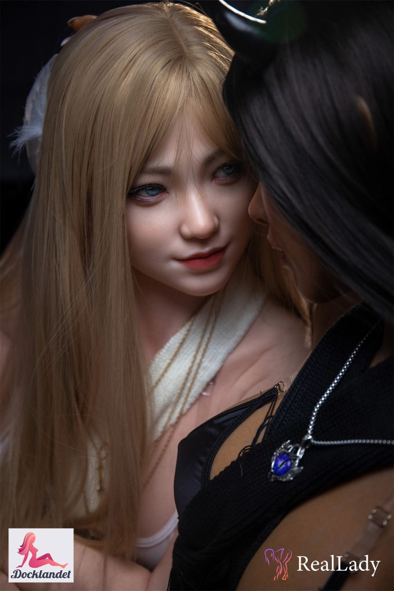 Boneca sexual de Sylvia Angel (Real Lady Copo C 170cm S42 Silicone)