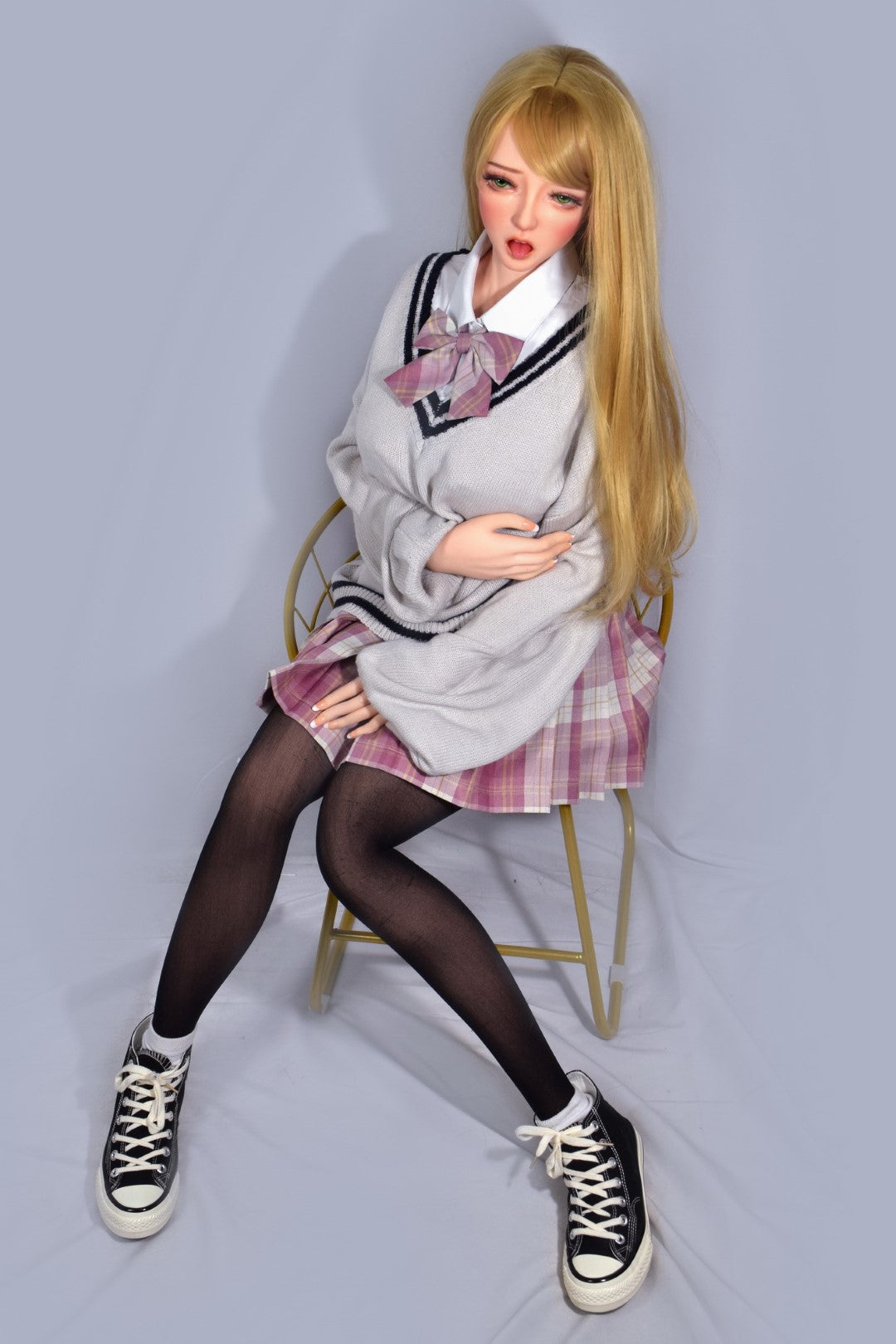 Boneca sexual Hoshino Suzumi (Elsa Babe Silicone XHB001 de 150cm)